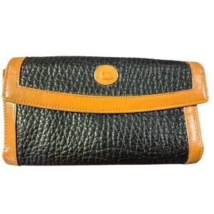 Dooney and Bourke Dillen Continental vintage trifold wallet